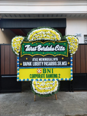 Papan Bunga Duka di Aek Bayur